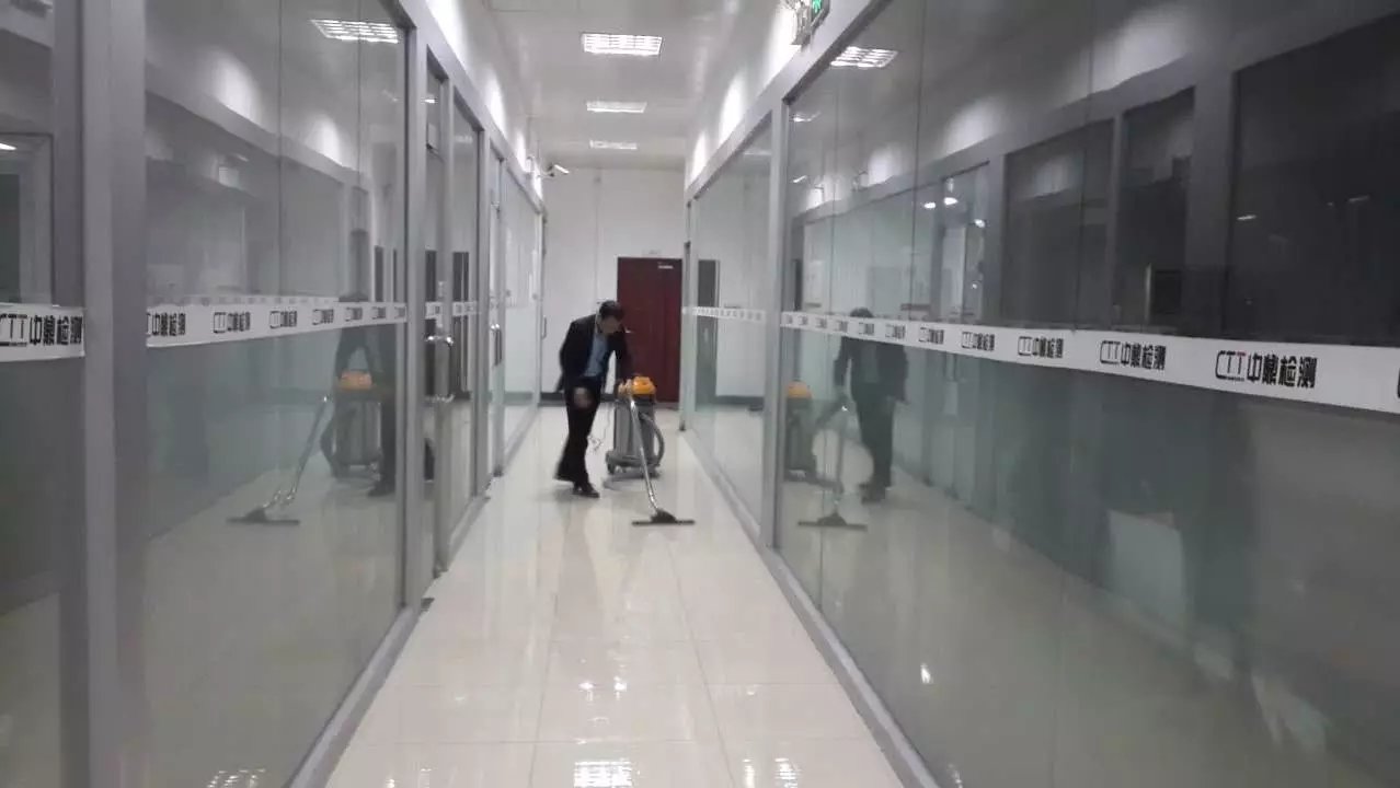 地板抛光打蜡